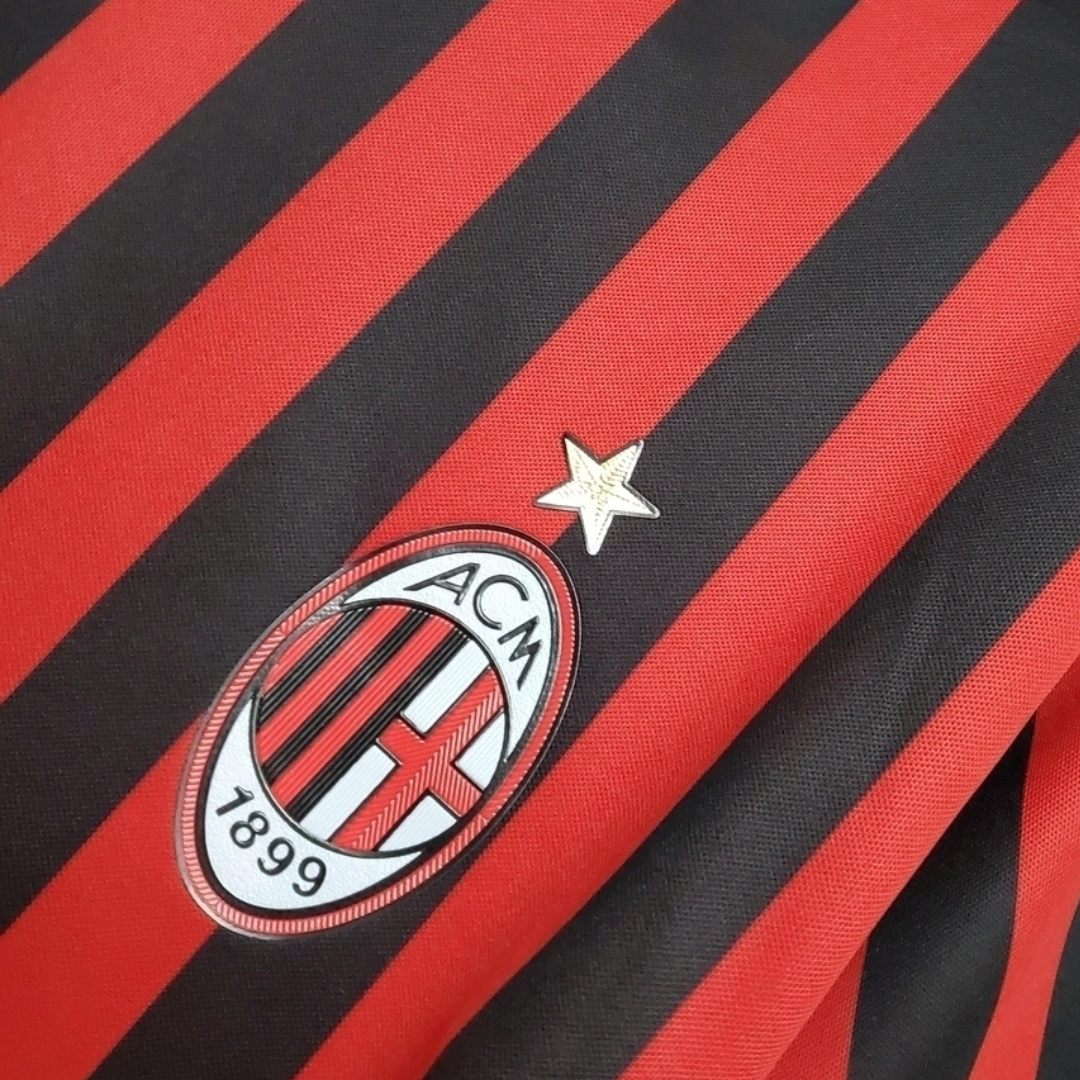 Camisa Retrô AC Milan 2011/12 Home