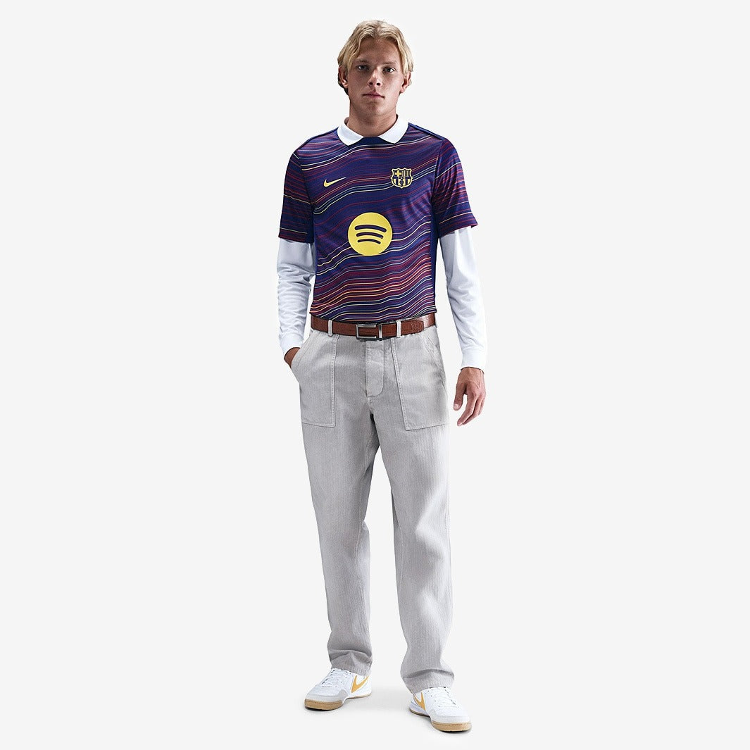 Camisa Nike Barcelona 2025/26 Pré-Jogo
